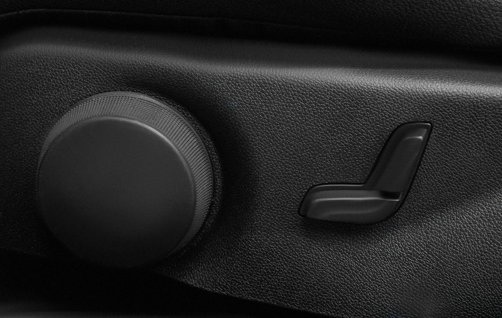 Mercedes-Benz E-Класс 2013, белый
