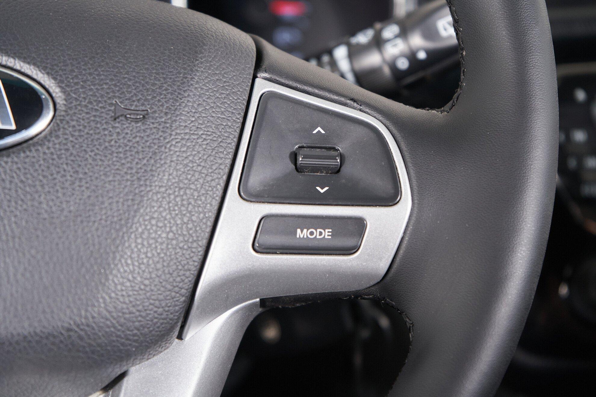Kia Rio 2014, серебряный