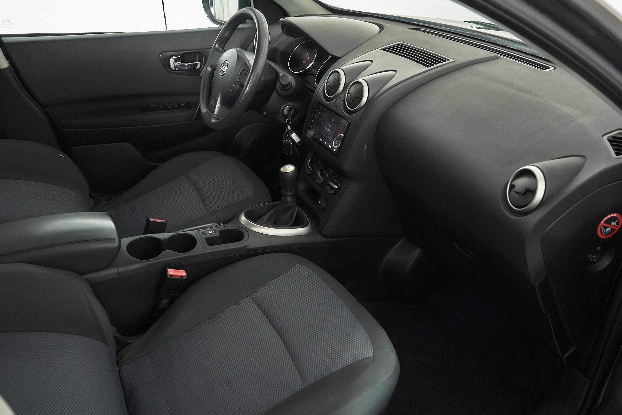 Nissan Qashqai+2 2012, серый