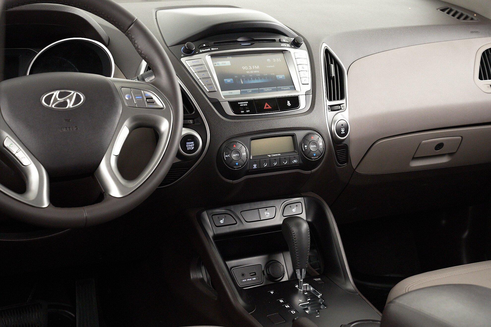 Hyundai ix35 2012, черный