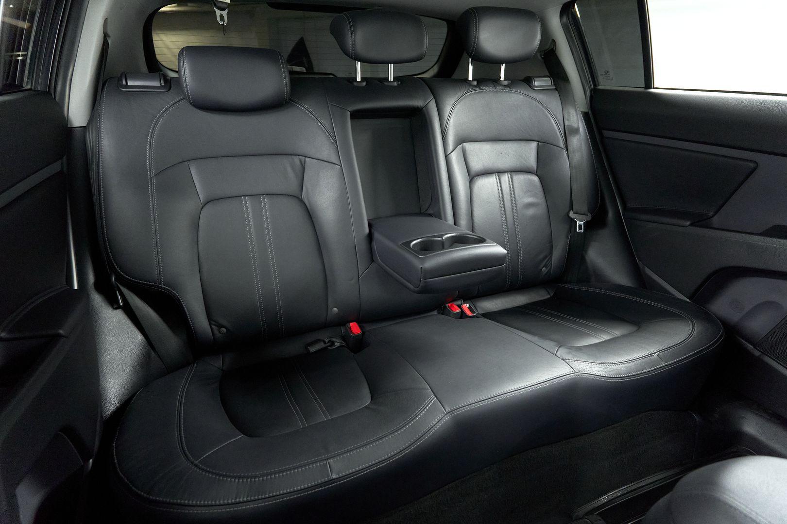 Kia Sportage 2011, черный