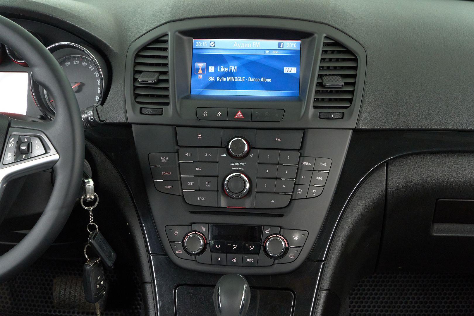 Opel Insignia 2012, синий