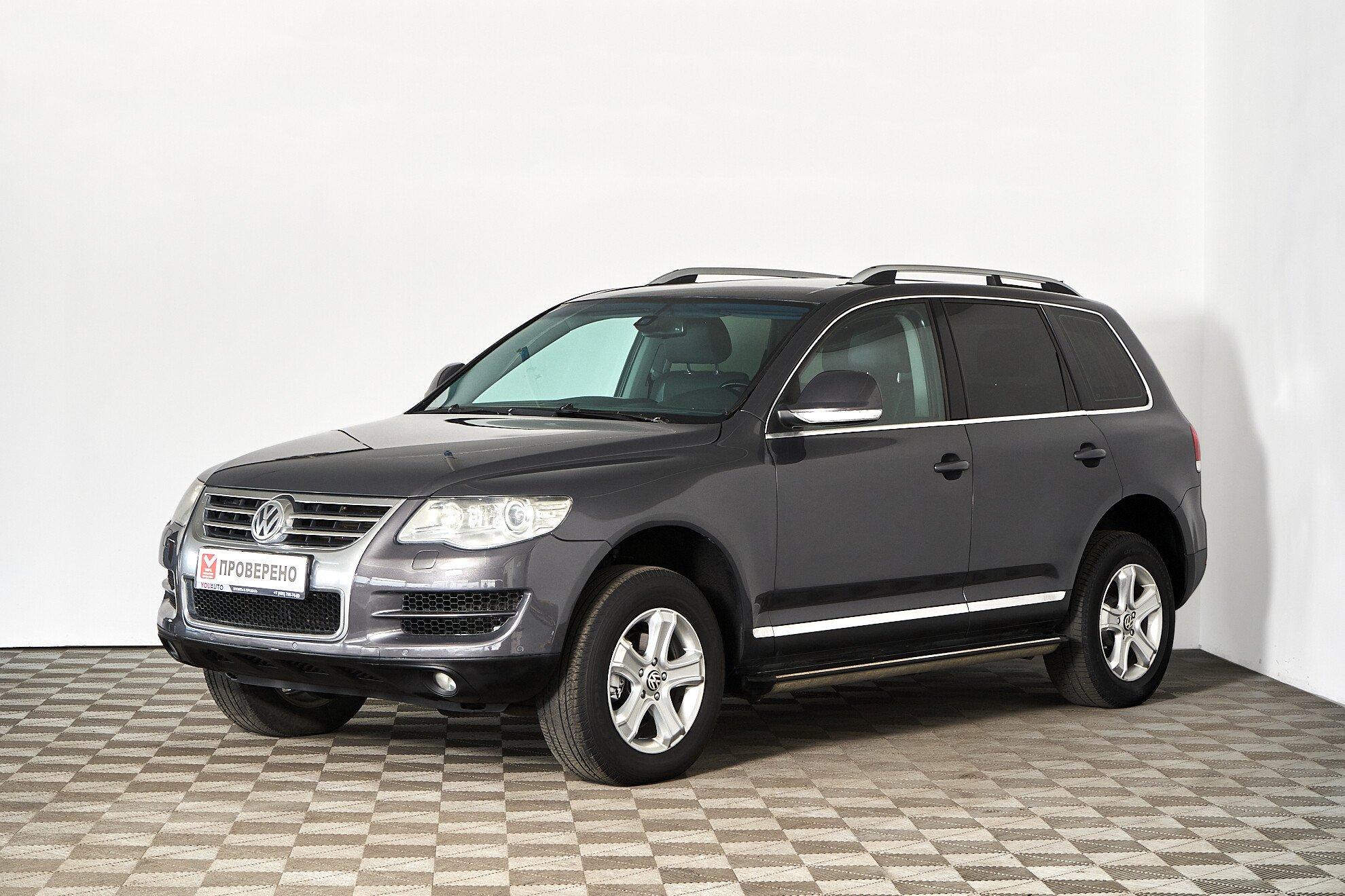 Volkswagen Touareg 2008, серый