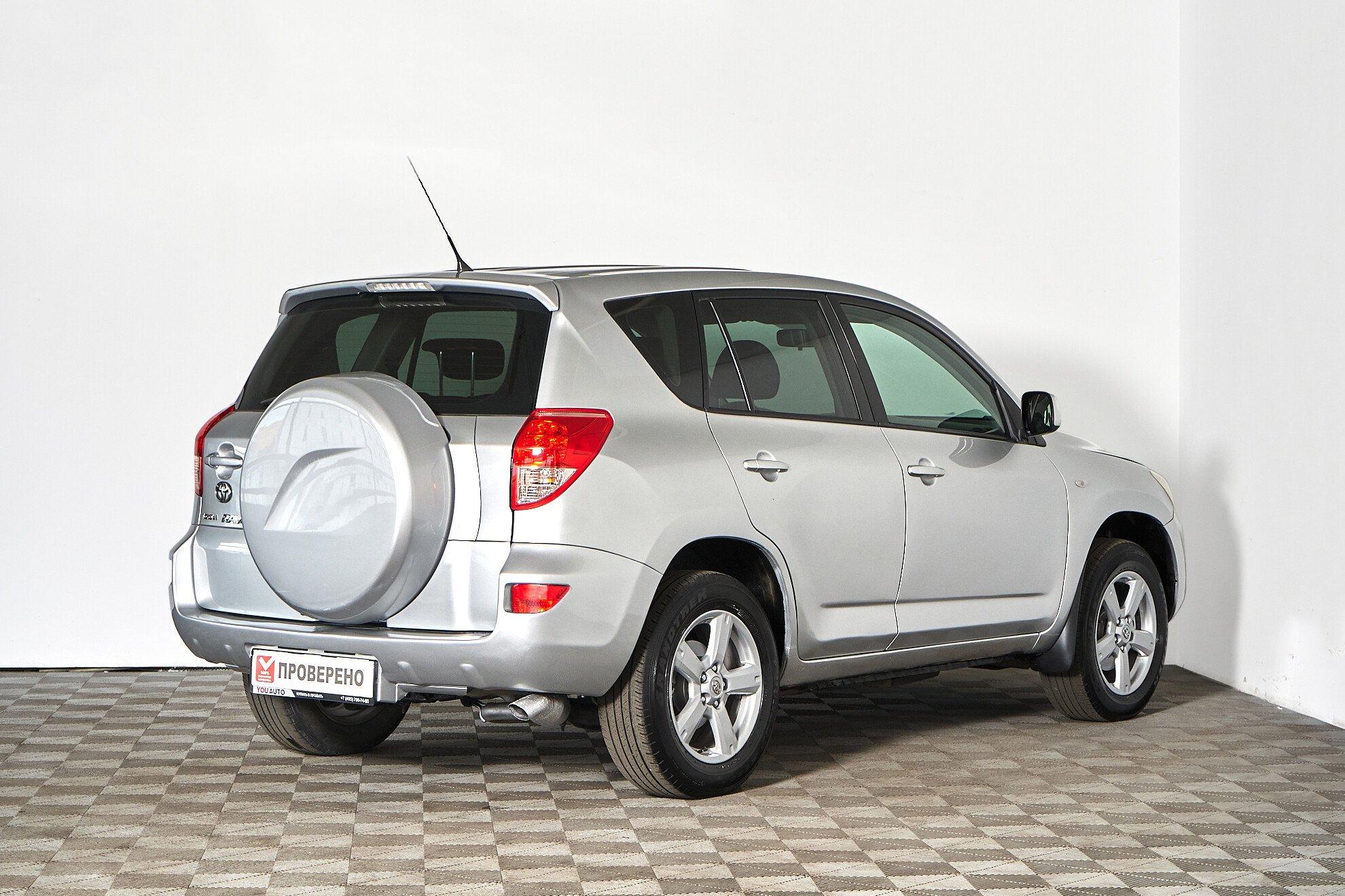 Toyota RAV4 2008, серебряный