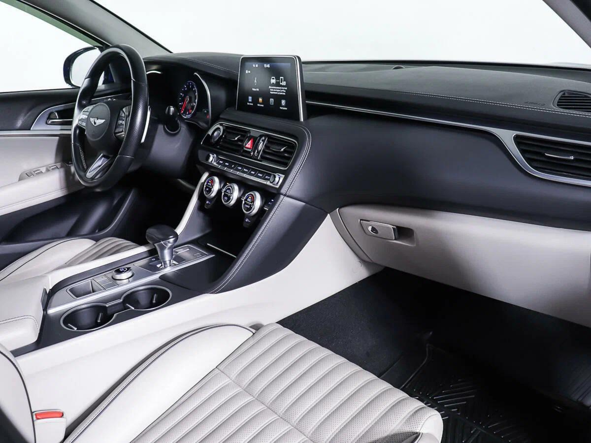 Genesis G70 2019, синий