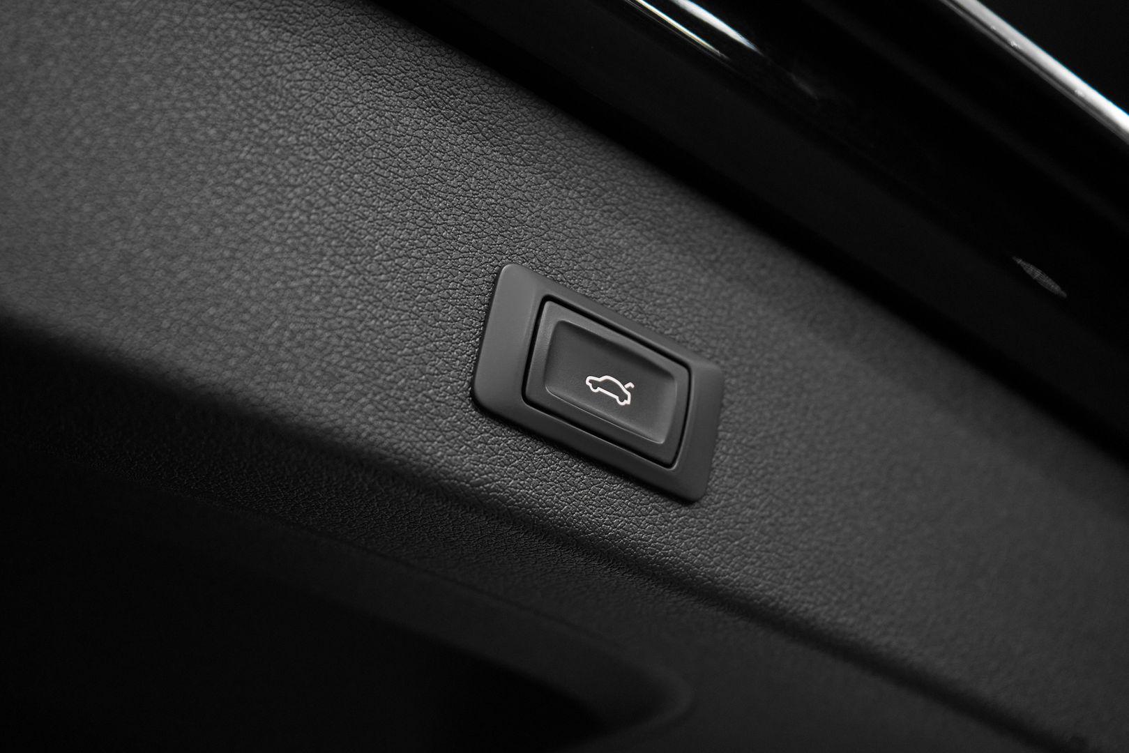 Audi Q5 2012, черный