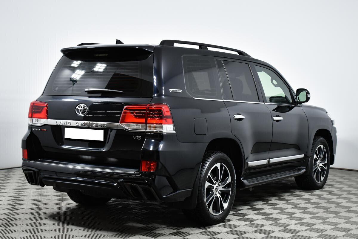 Toyota Land Cruiser 2019, черный