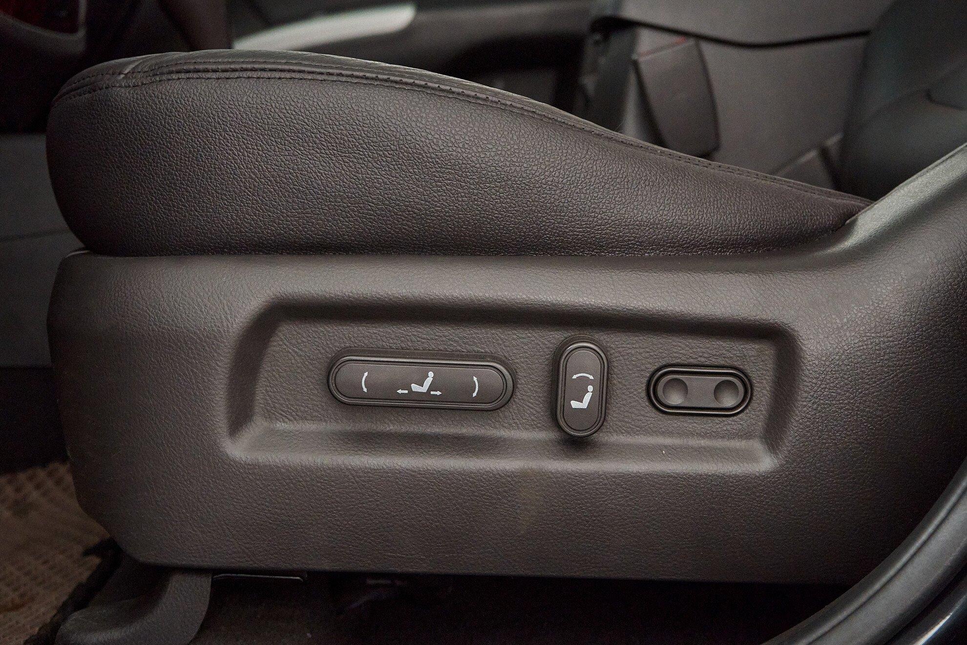 Hyundai Santa Fe 2011, черный