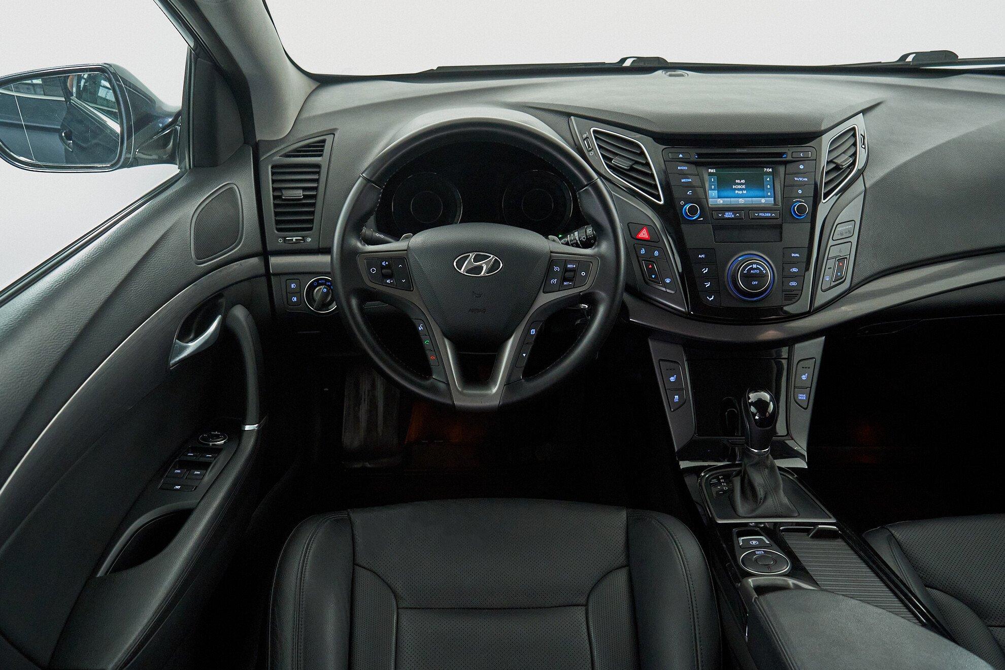 Hyundai i40 2016, синий