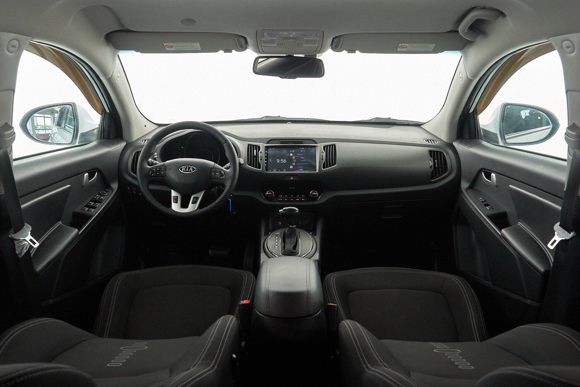 Kia Sportage 2011, белый