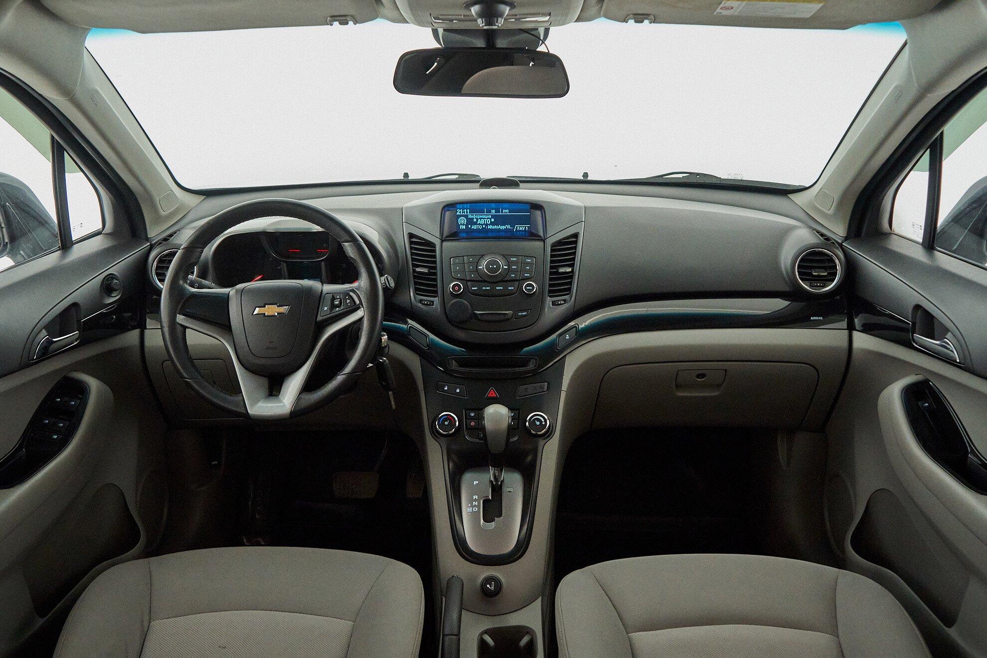 Chevrolet Orlando 2014, черный