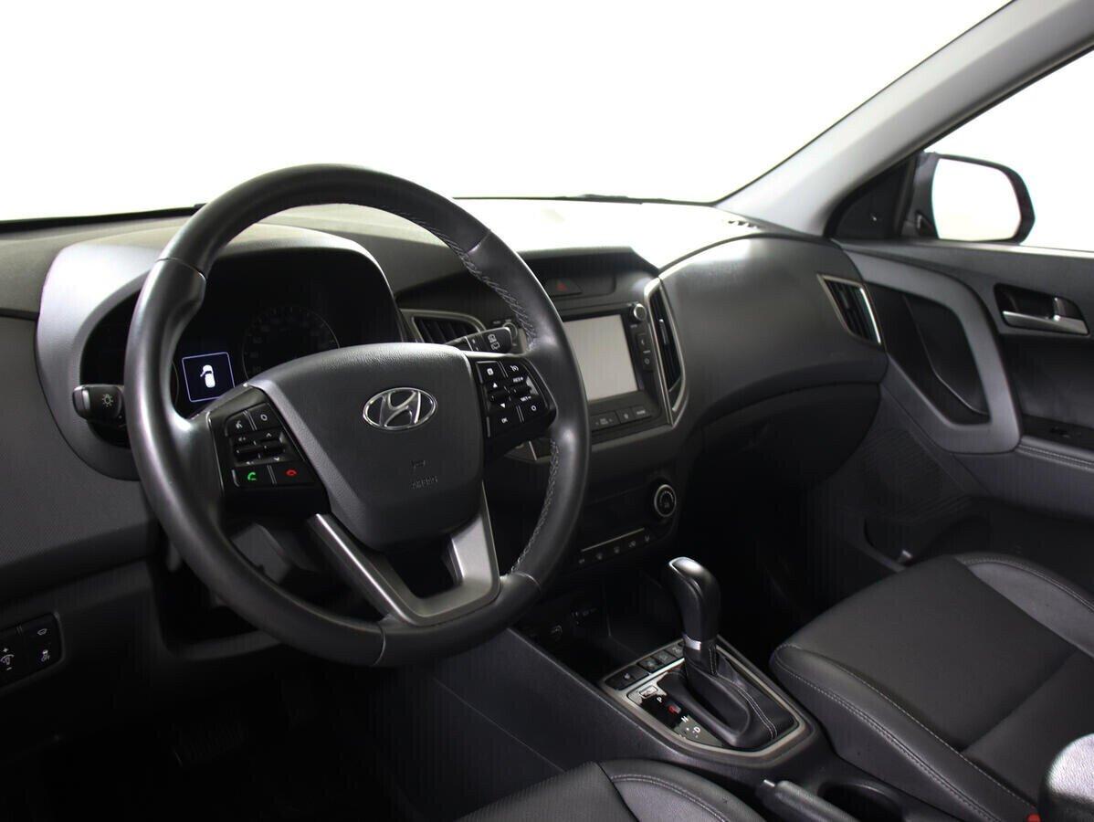 Hyundai Creta 2020, красный