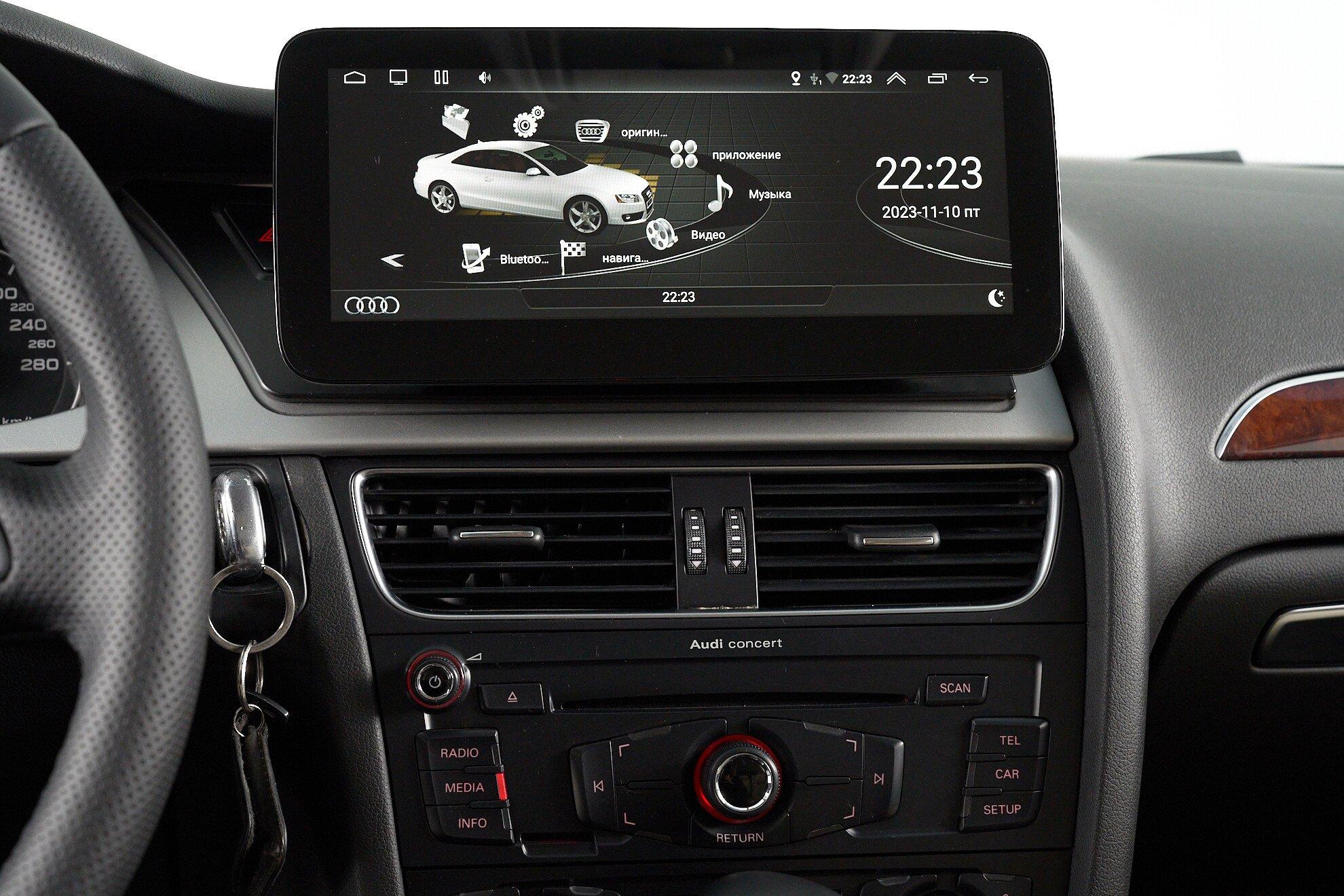 Audi A4 2010, синий