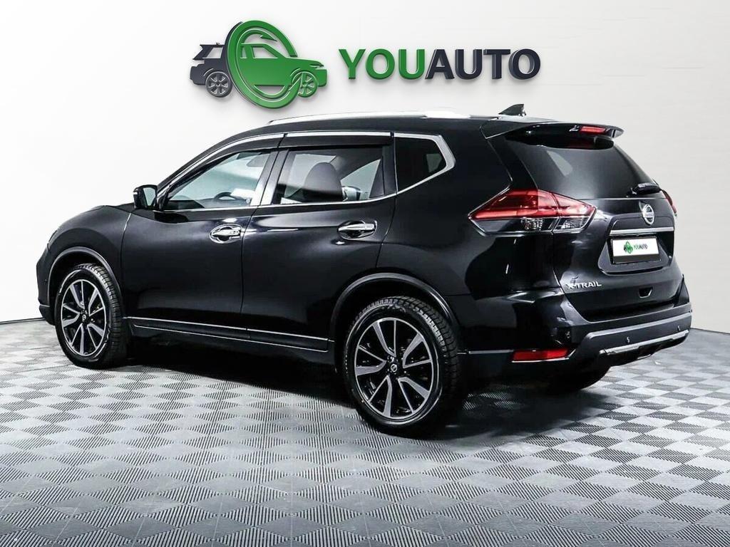 Nissan X-Trail 2021, черный