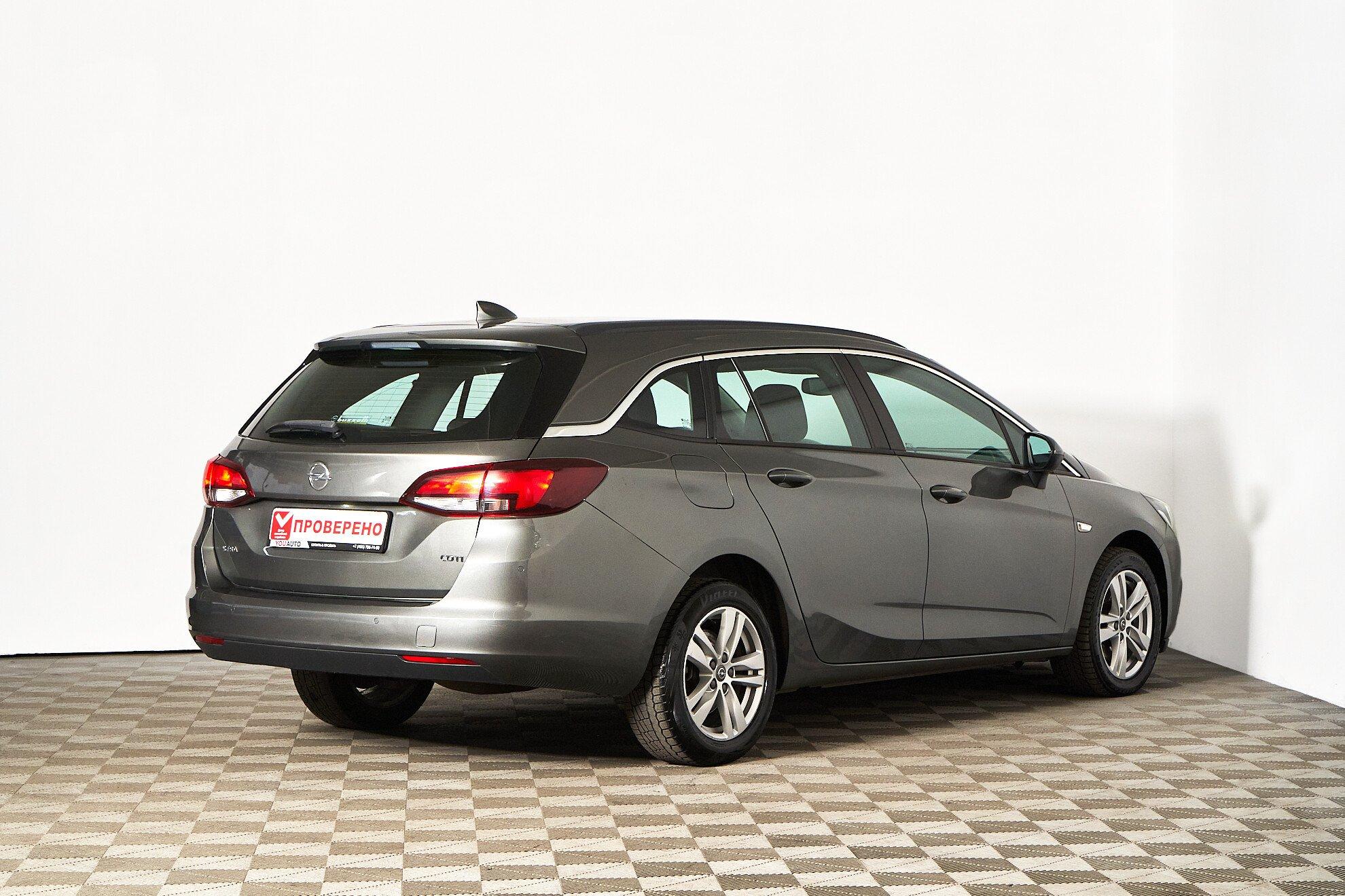 Opel Astra 2019, серый