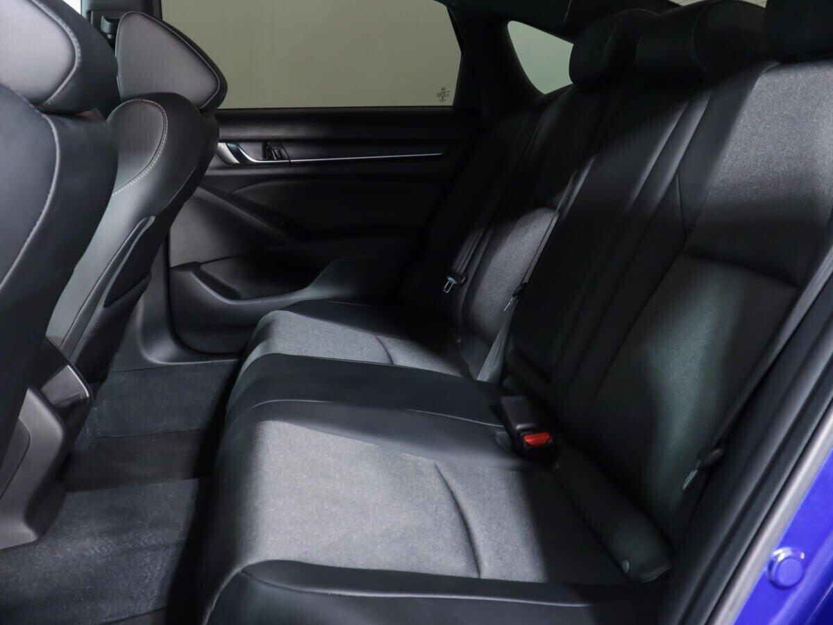 Honda Accord 2020, синий