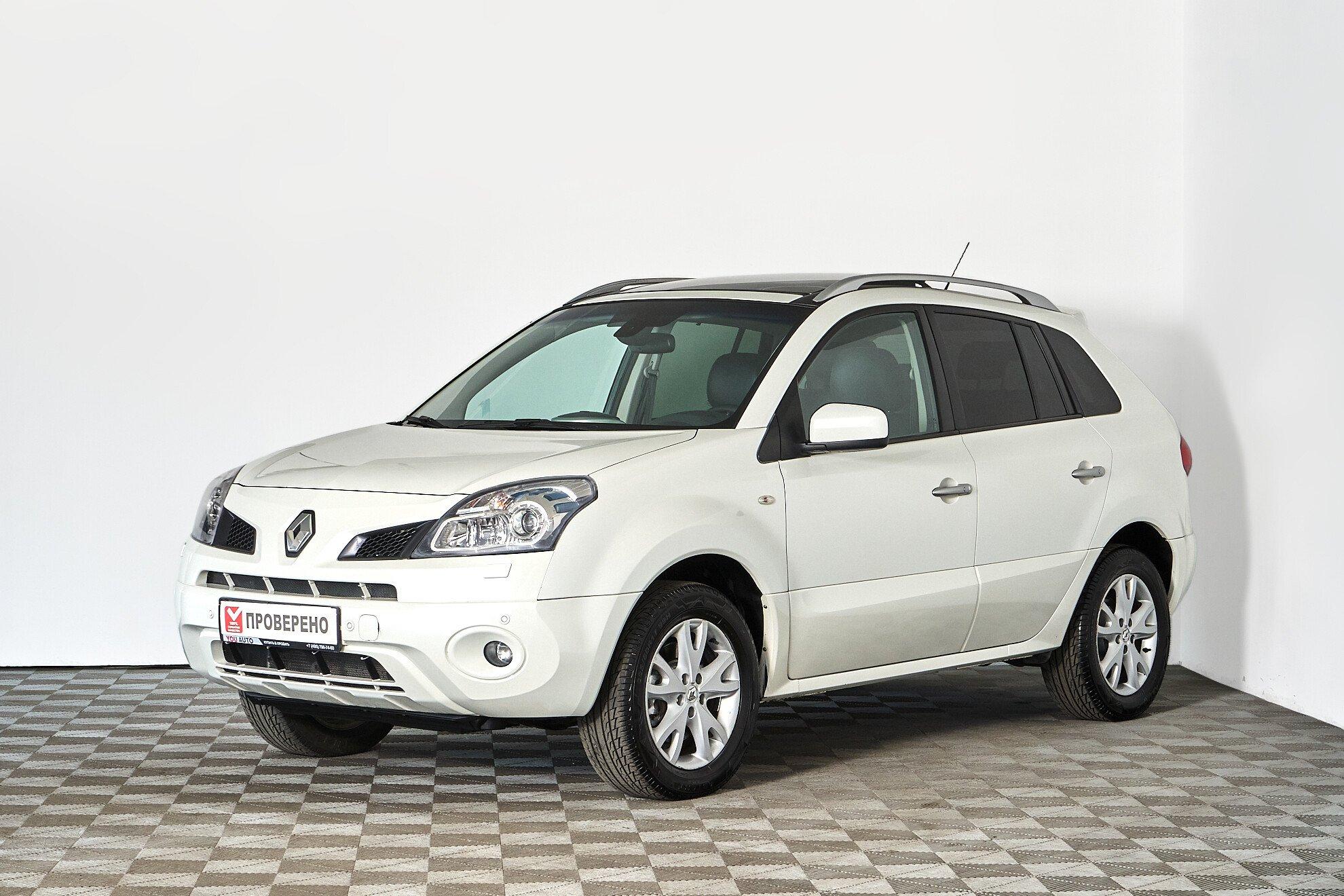 Renault Koleos 2011, белый