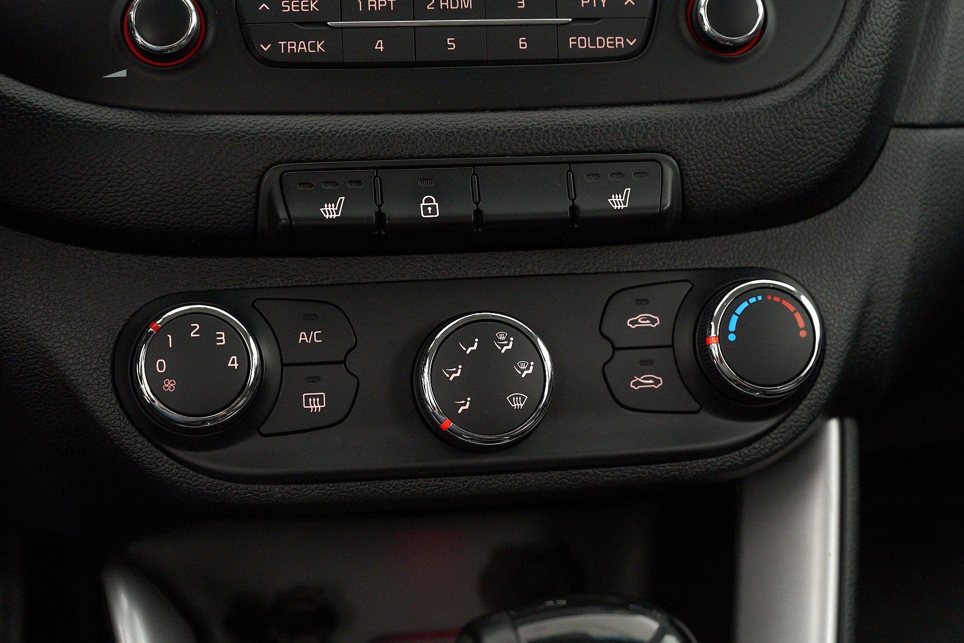 Kia Ceed 2014, черный