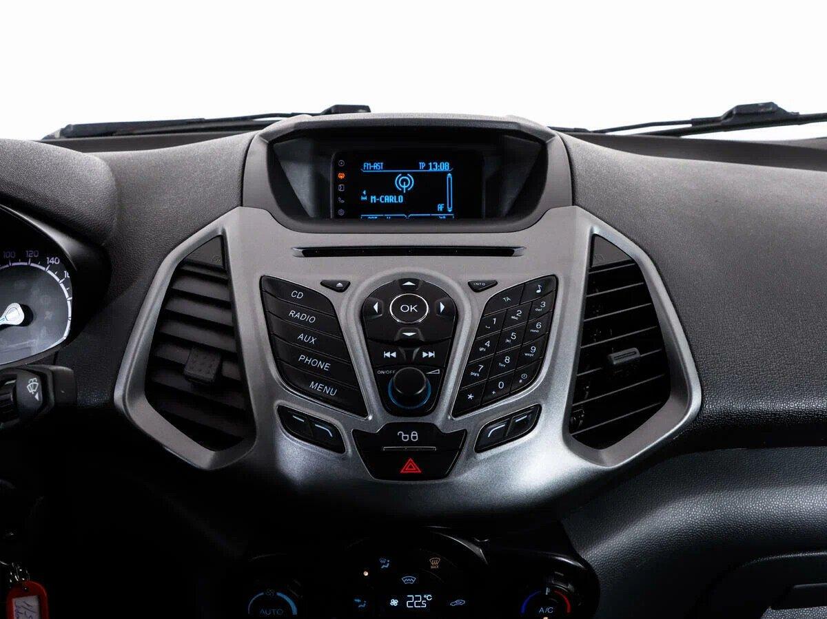 Ford EcoSport 2018, красный