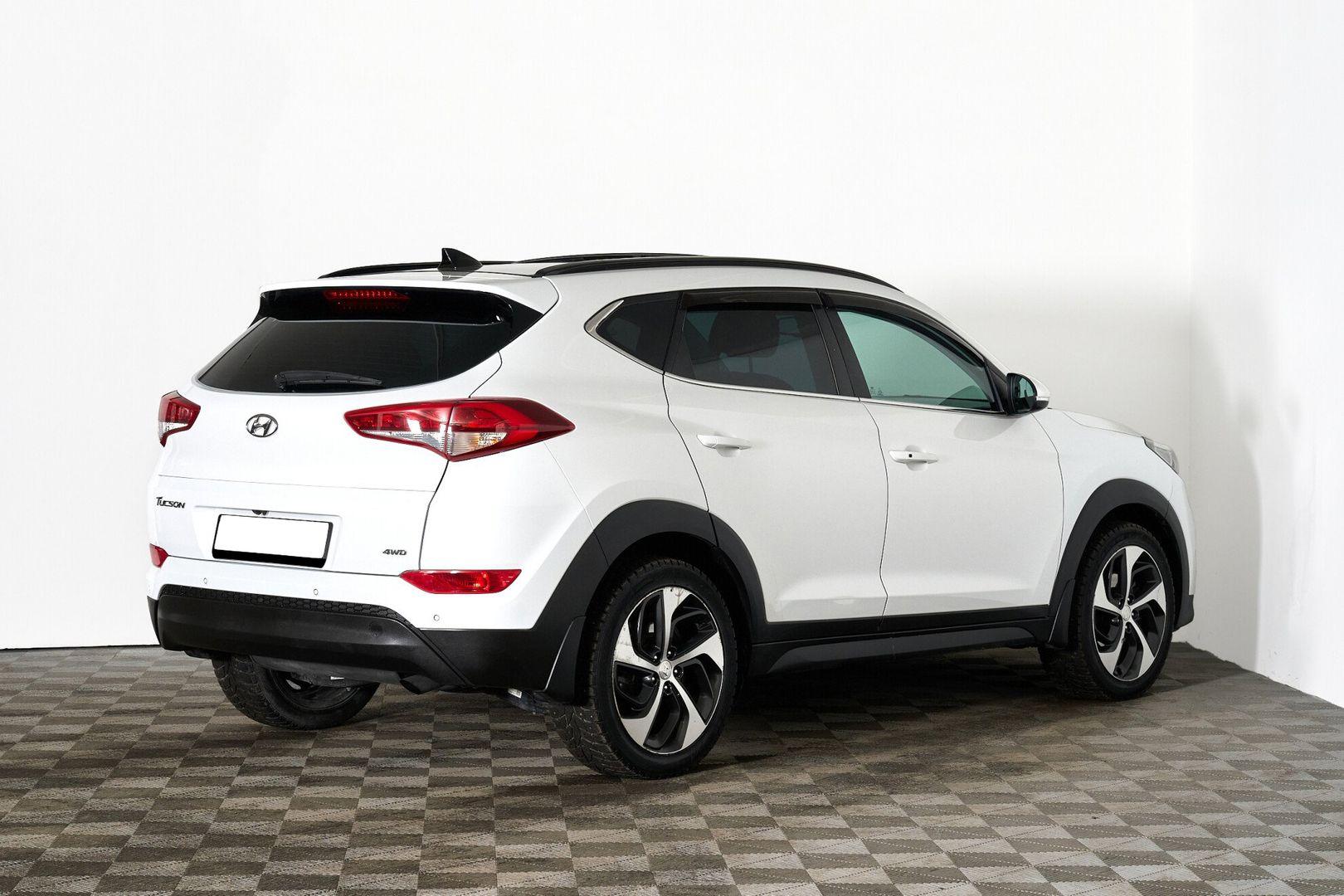Hyundai Tucson 2018, белый