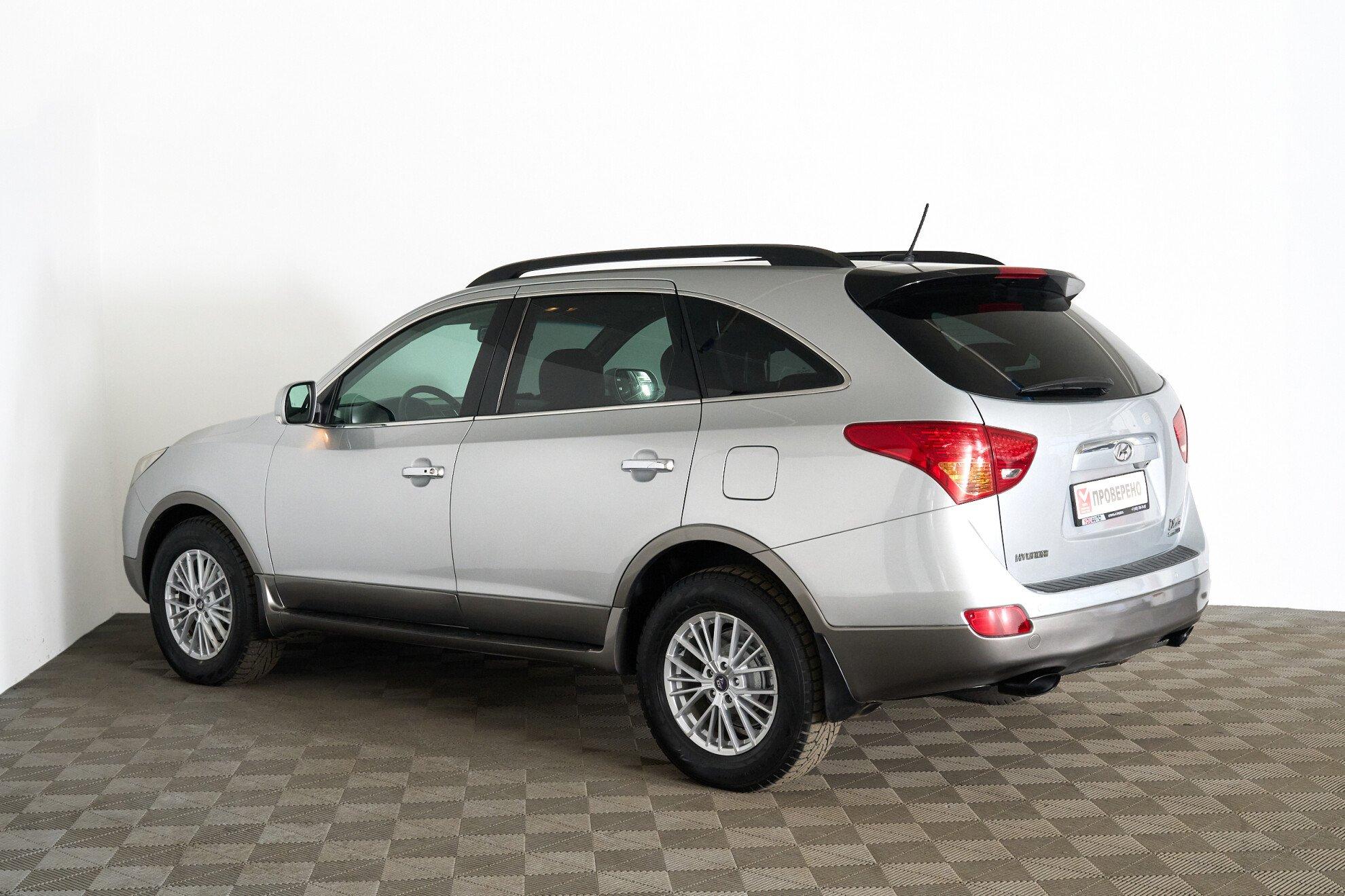 Hyundai ix55 2012, серебряный