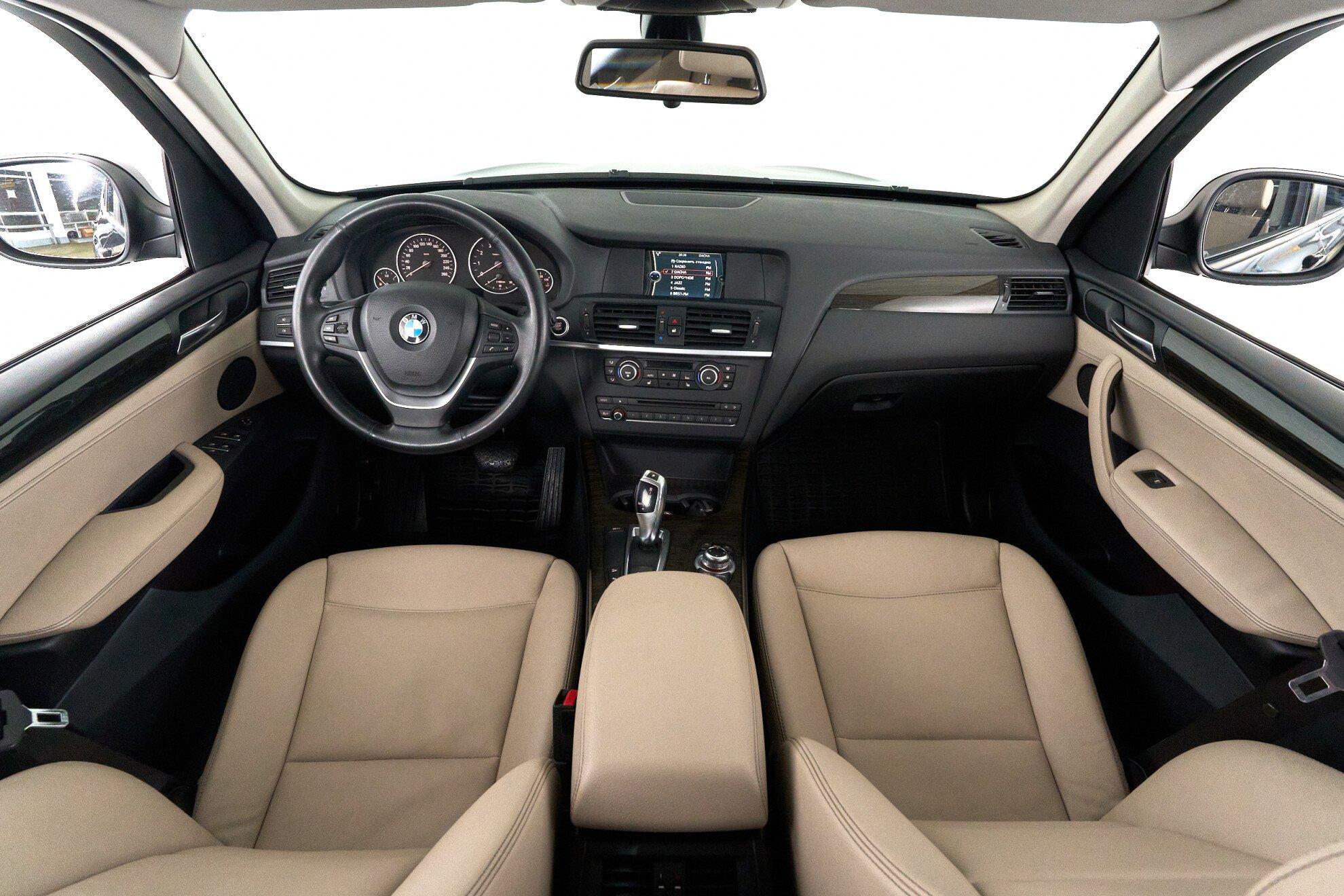BMW X3 2011, черный