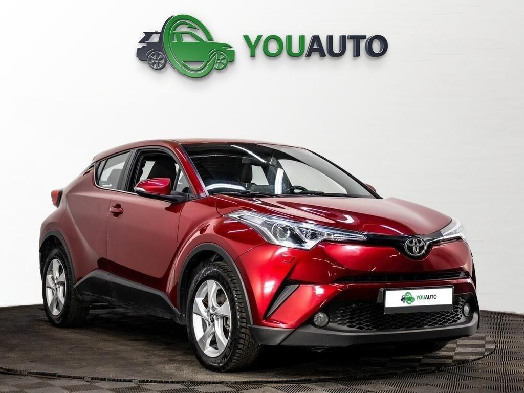Toyota C-HR 2018, красный