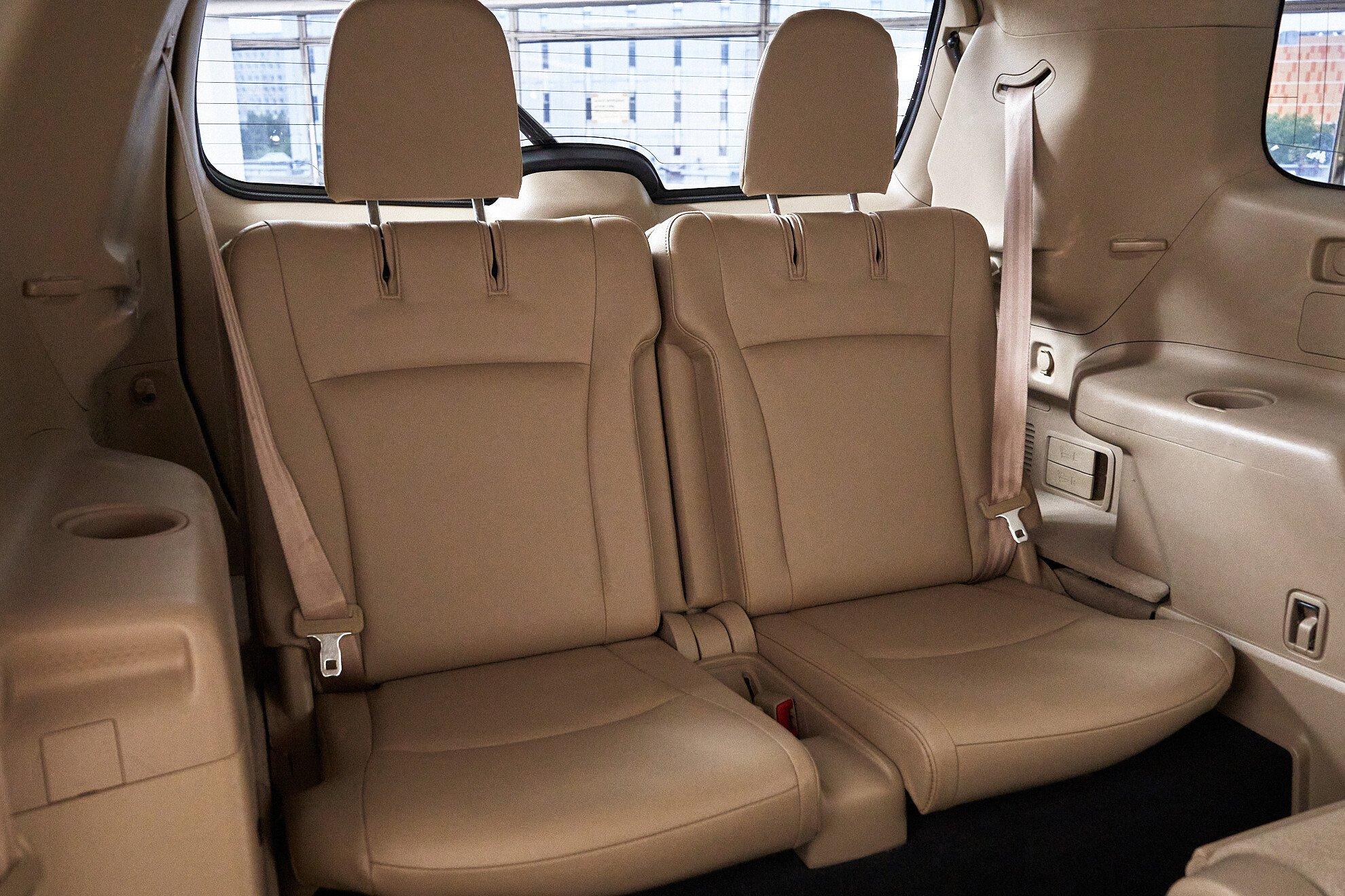 Toyota Highlander 2012, белый