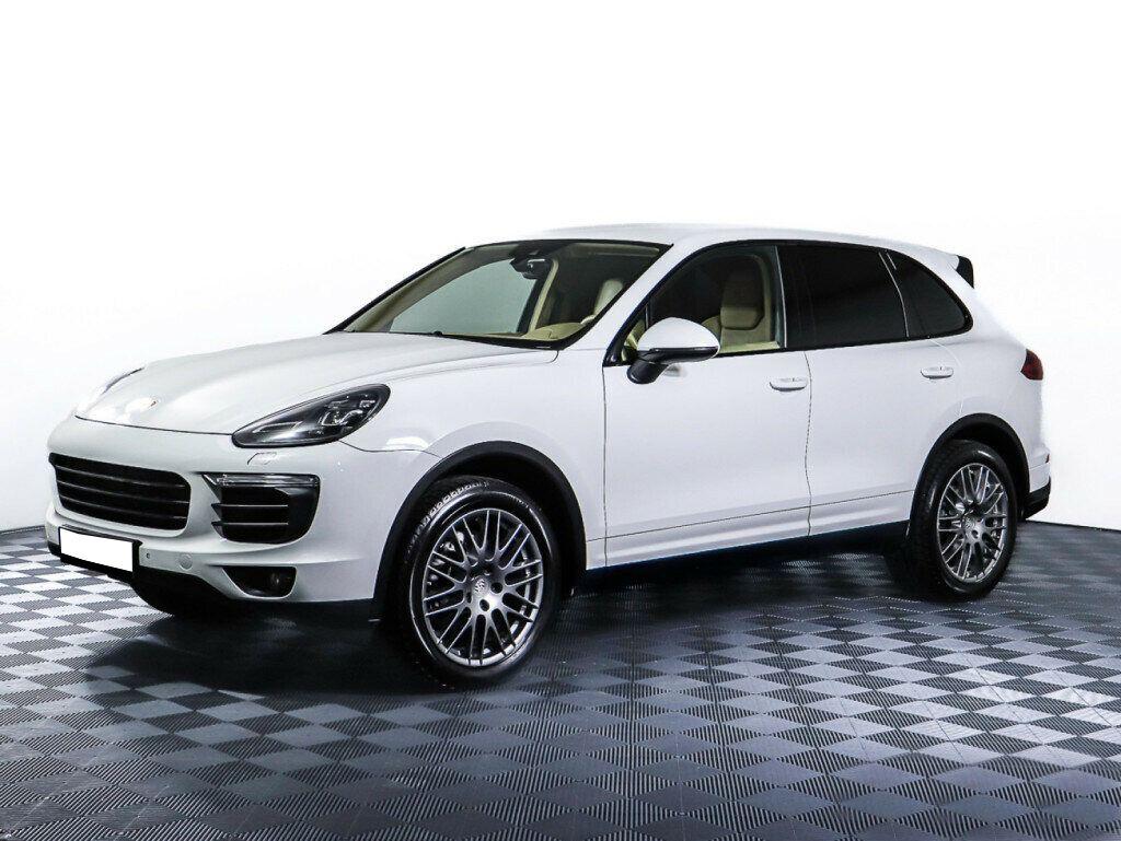 Porsche Cayenne 2018, белый