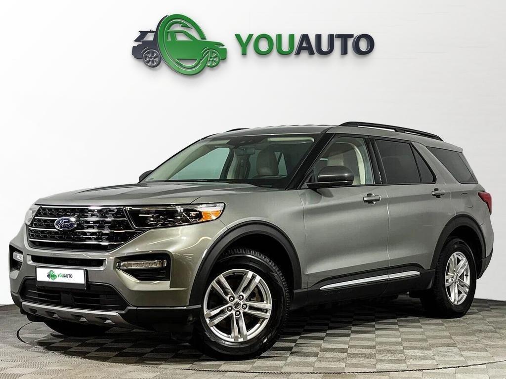 Ford Explorer 2022, серебряный