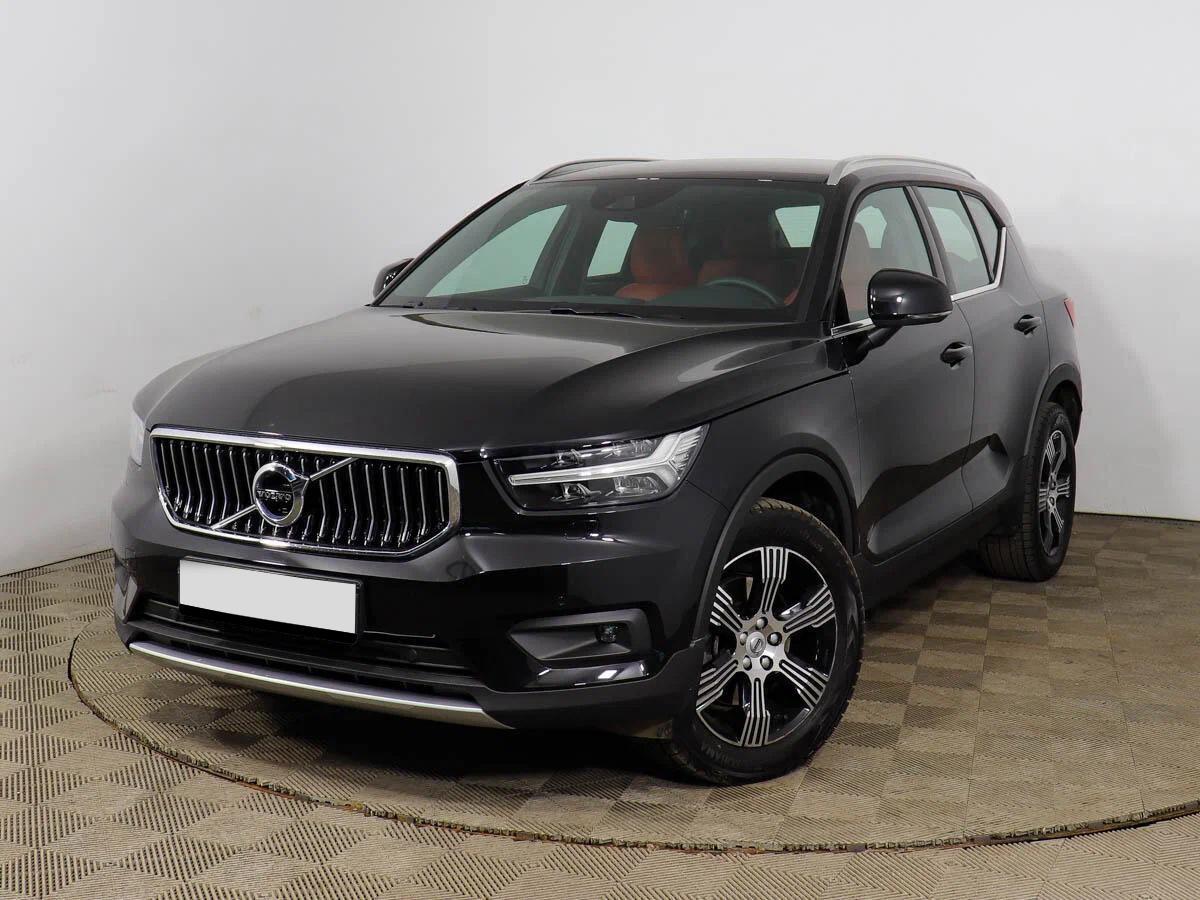 Volvo XC40 2021, черный