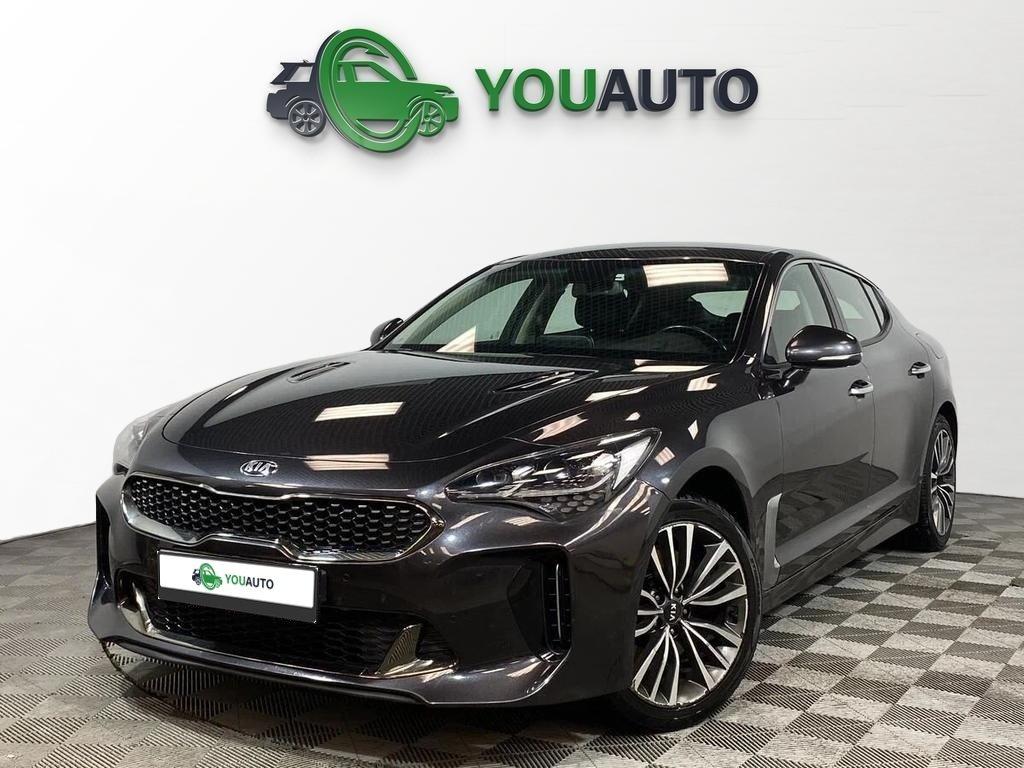 Kia Stinger 2018, коричневый