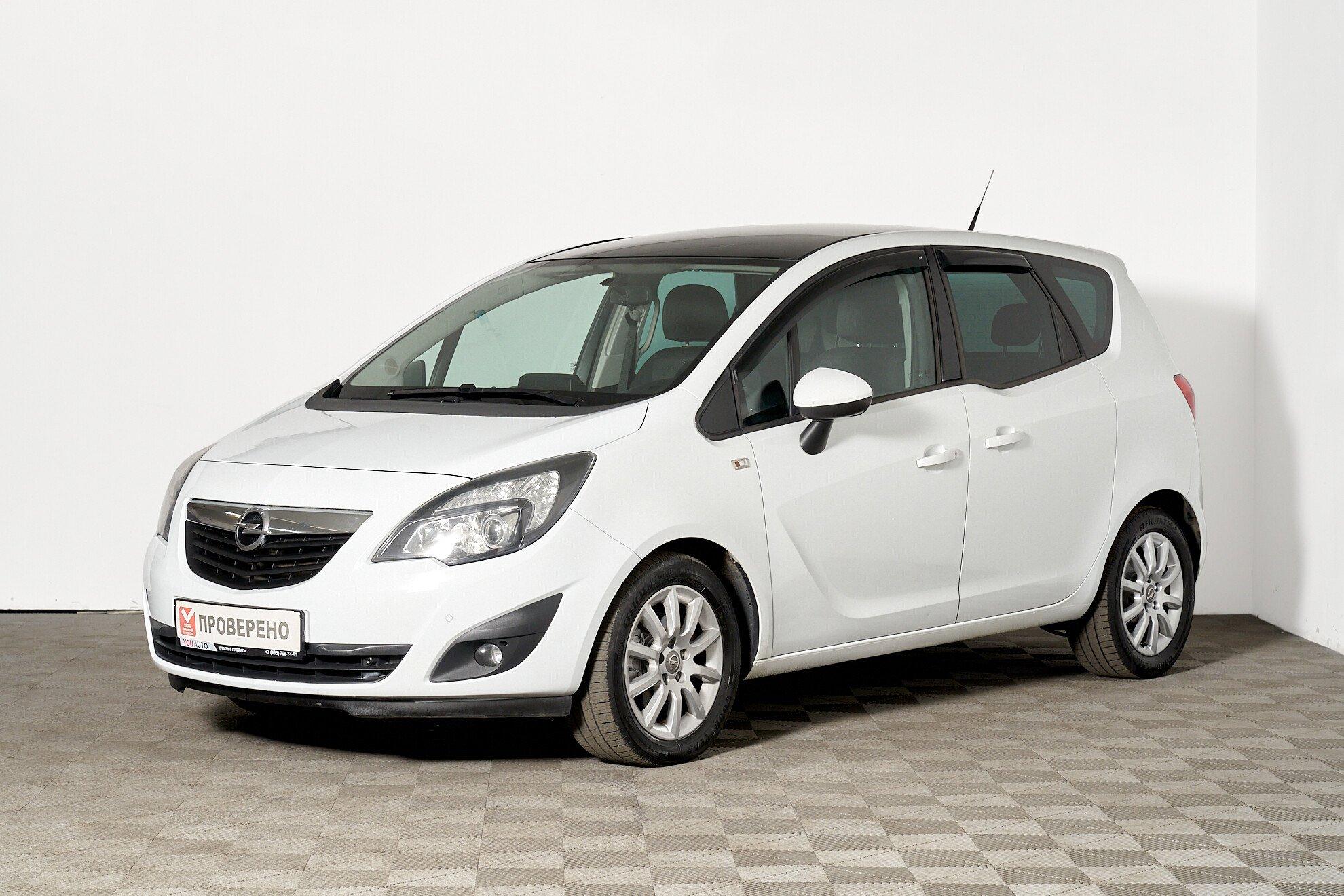 Opel Meriva 2012, белый
