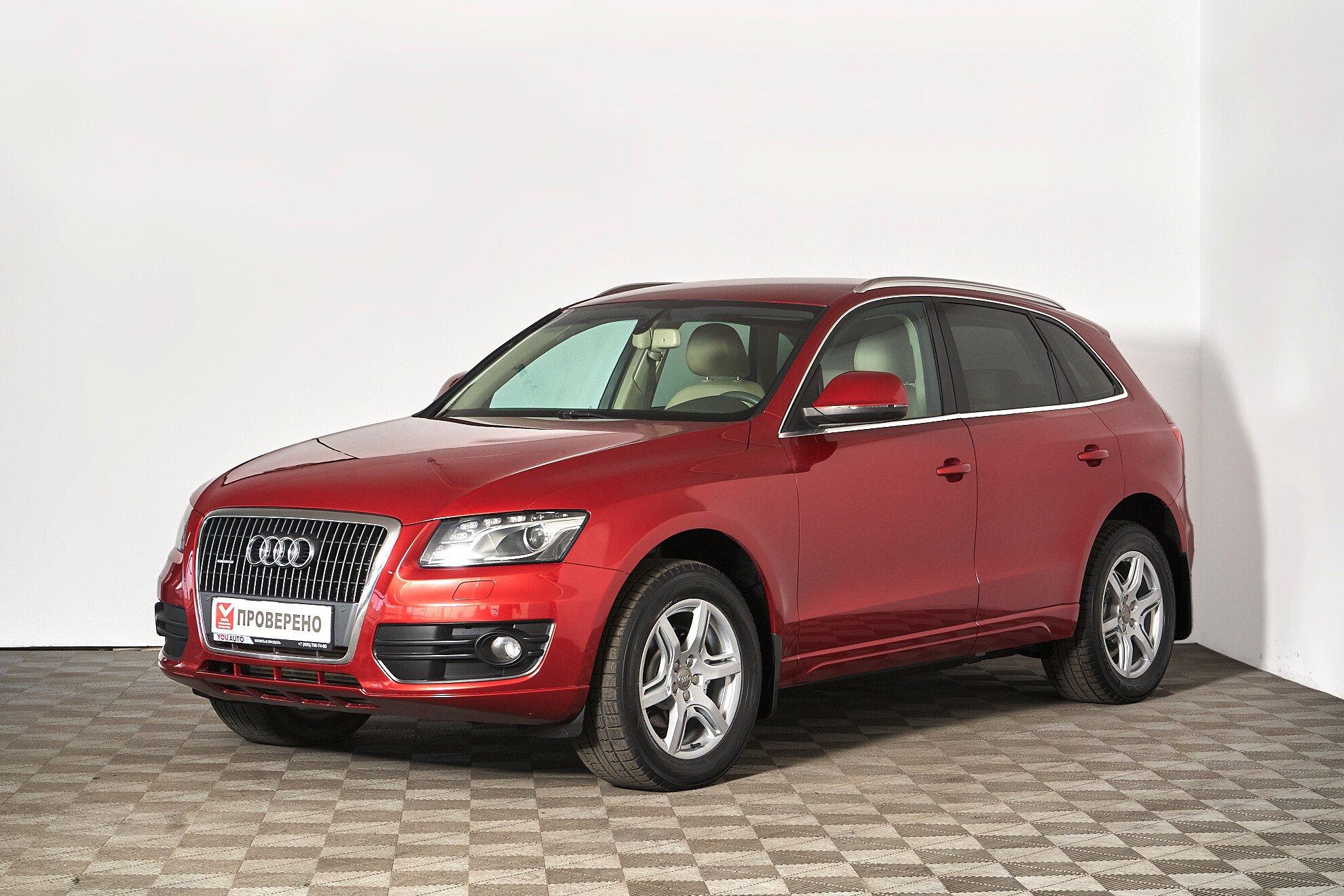Audi Q5 2011, красный