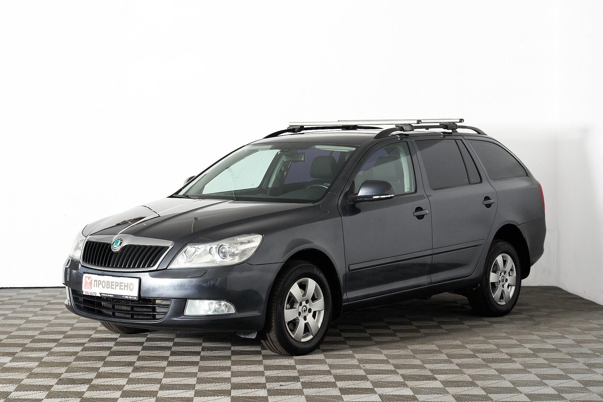 Skoda Octavia 2012, серый