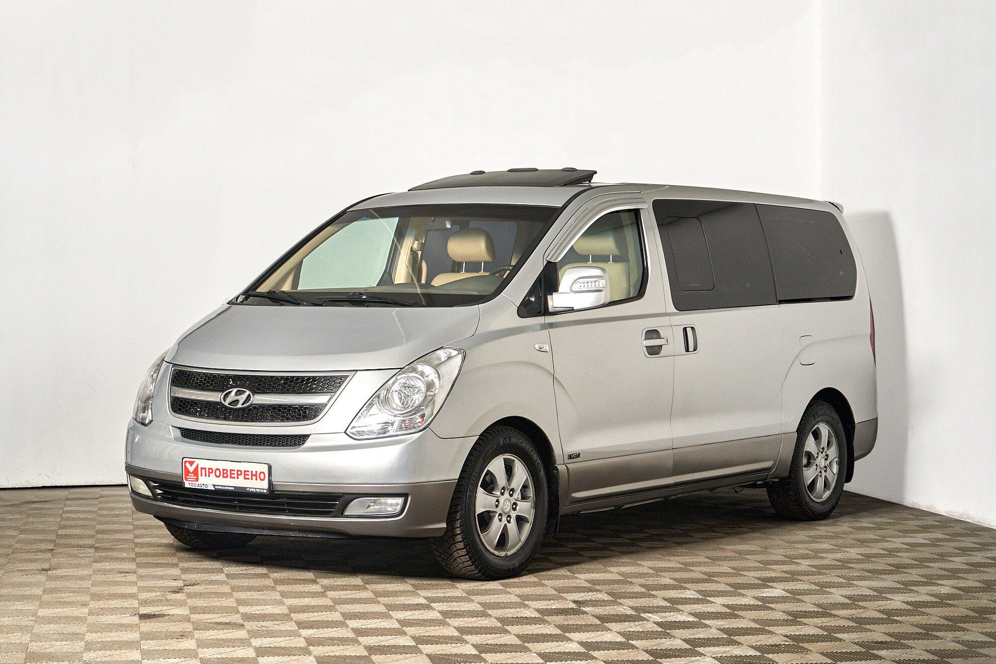 Hyundai Grand Starex 2008, серебряный