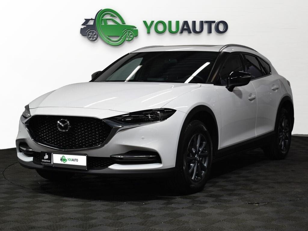 Mazda CX-4 2022, белый