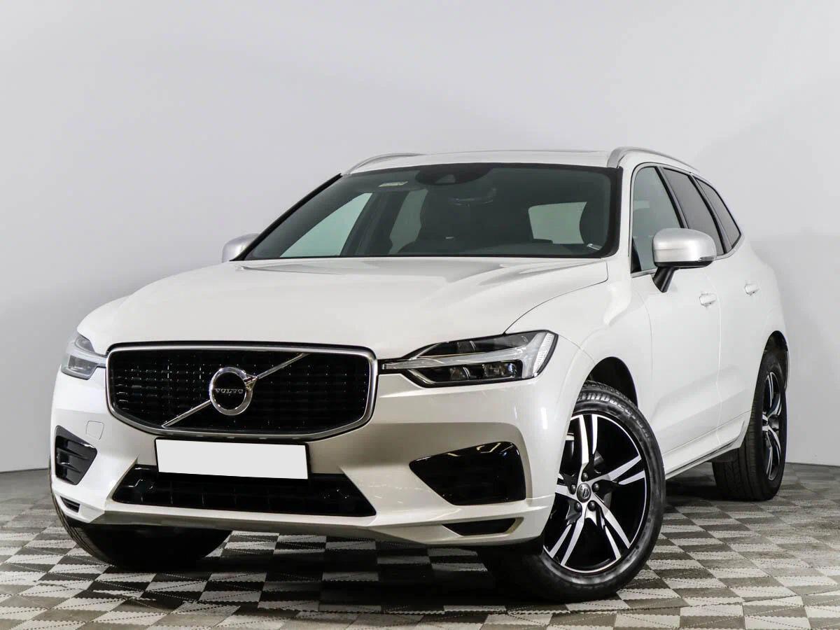 Volvo XC60 2019, белый