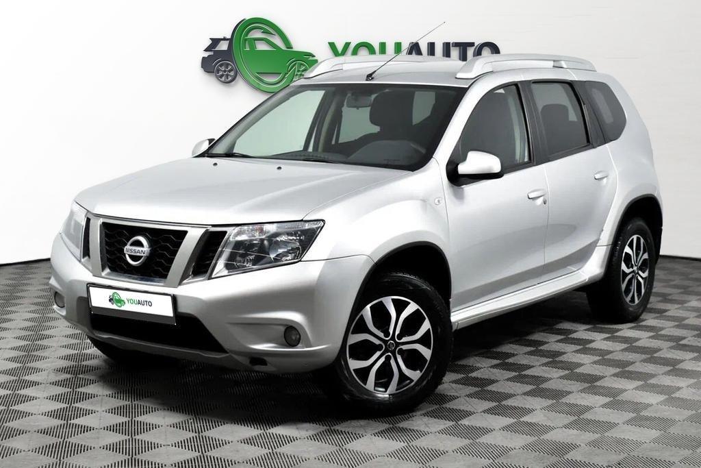 Nissan Terrano 2021, серебряный