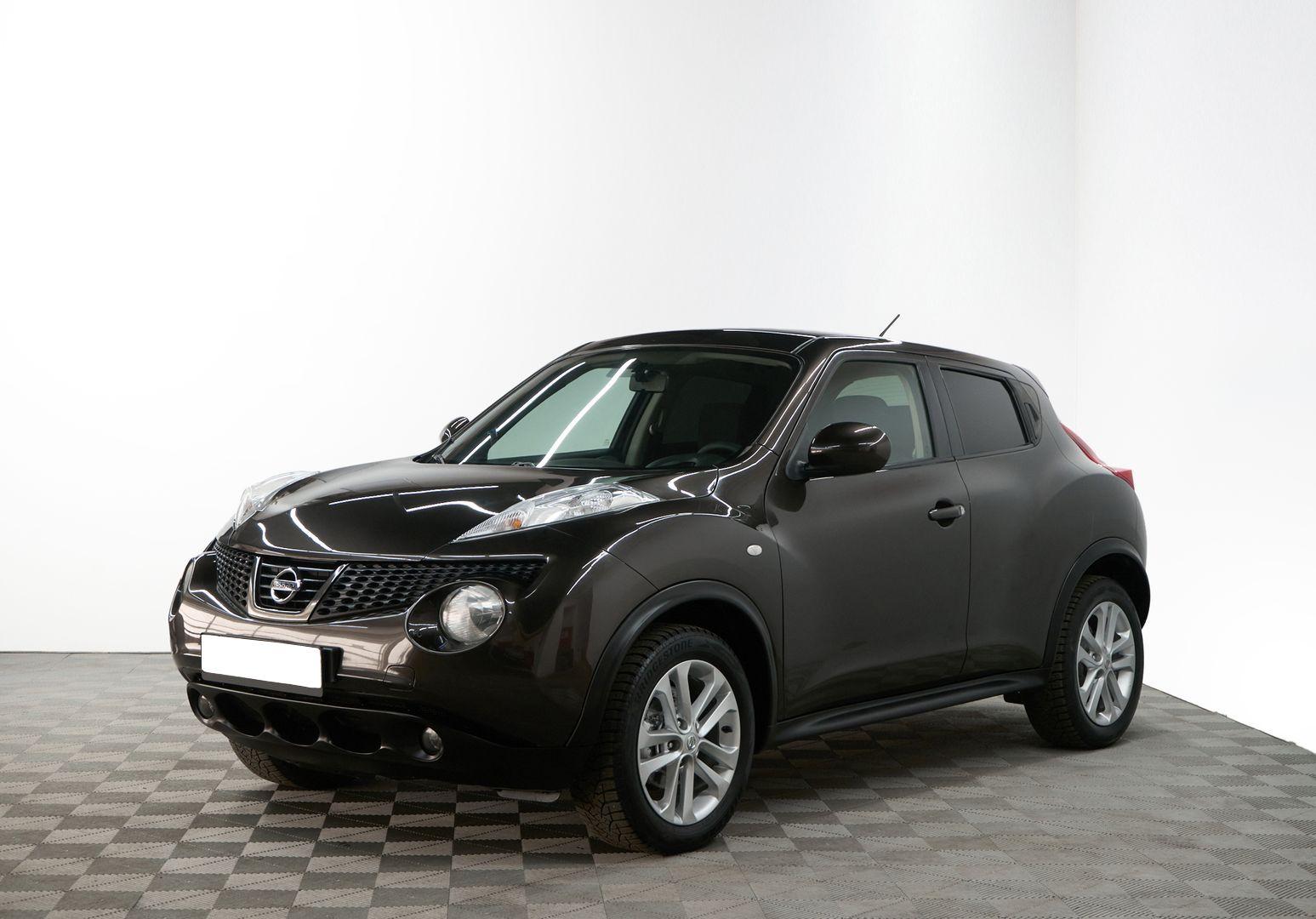 Nissan Juke 2012, коричневый